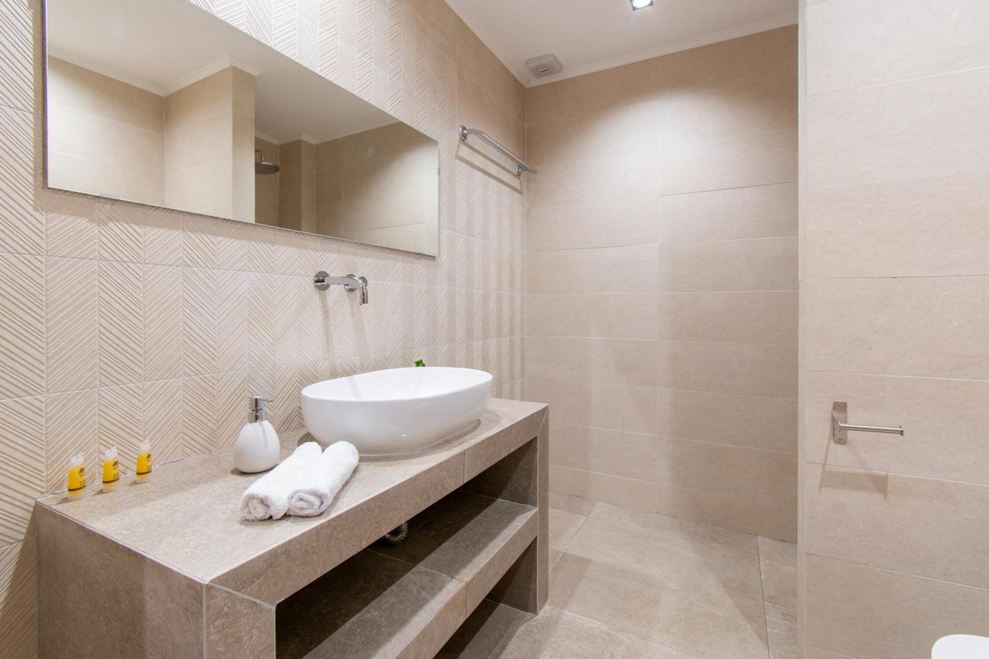 Unique Aura Luxury Studios Neos Marmaras Dış mekan fotoğraf